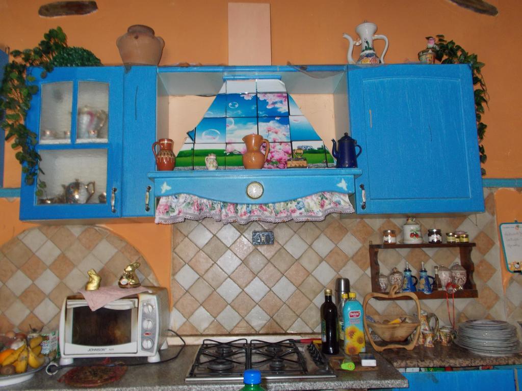 L'Antica Locanda Иглесиас Екстериор снимка